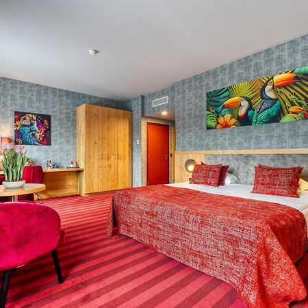 Hotel Verviers Van Der Valk Exterior photo